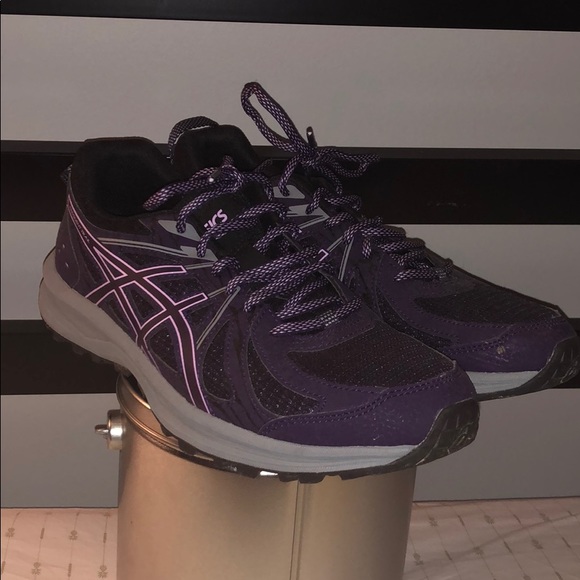 Asics Shoes - women’s Asic running sneakers Asics Shoes - women’s Asic running sneakers